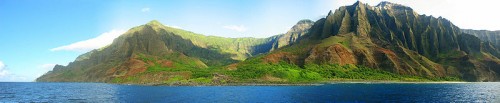 800px Real Kaui Panorama1 e1300525888949 10 Amazing Places You Should Visit Before You Die