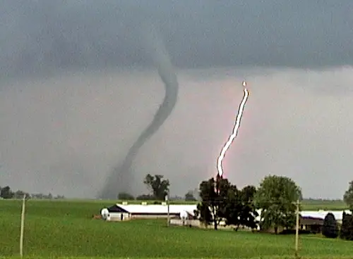 tornado 10 Tornado Myths Debunked